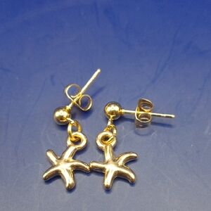 Gold Starfish Earrings